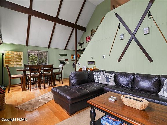 4th image of 214 Split Rock Ln