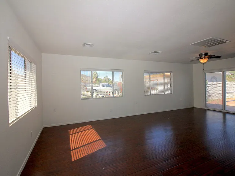 102 Copper St — Photo 44