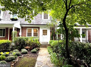 1955 39th St NW, Washington, DC 20007