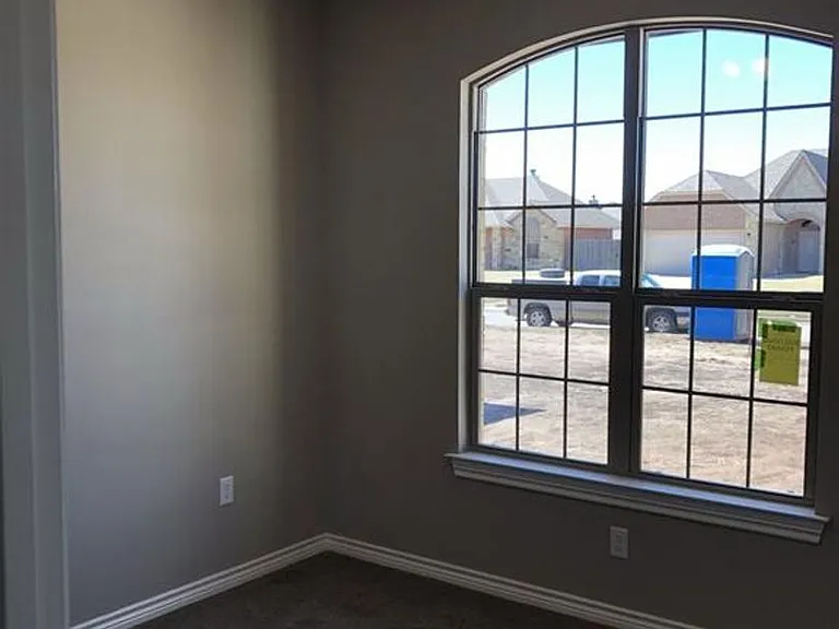 407 N Mountain Meadow Dr — Photo 6
