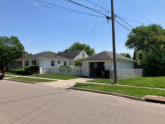 2nd image of 1660 Tabor Ave