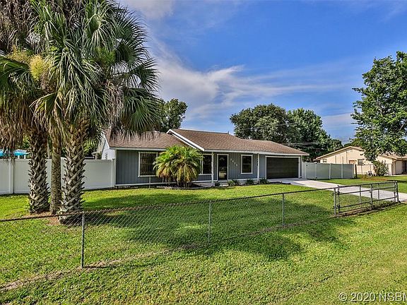 2nd image of 3404 Travelers Palm Dr