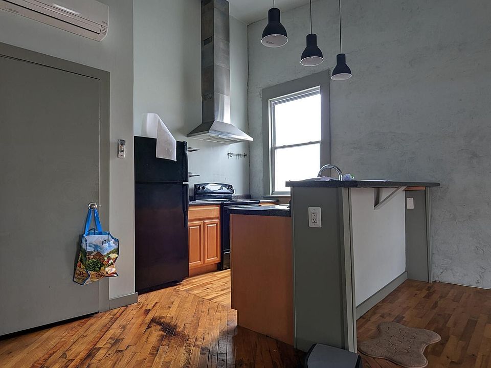 211115 E Susquehanna Ave 2111 E Susquehanna Ave Philadelphia, PA