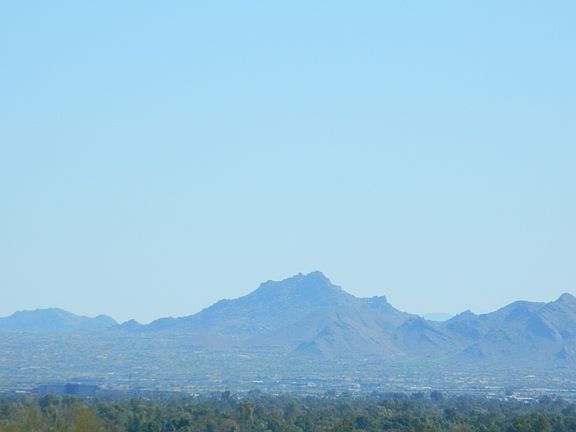 5th image of 8136 N Mohave Cir