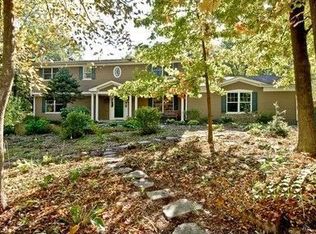 4N221 Ferson Creek Rd, St Charles, IL 60174