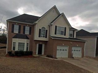 1021 Ashton Oak Cir, Stone Mountain, GA 30083