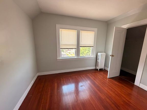 4th image of 355 Sherman Ave #3A