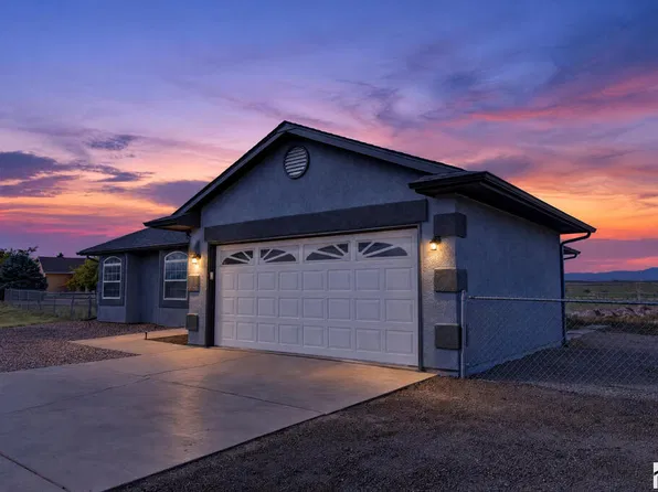 49 E Lyons Dr, Pueblo West, CO 81007