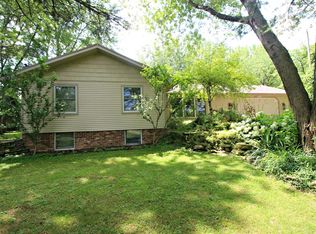 9355 Beecher Rd, Flushing, MI 48433