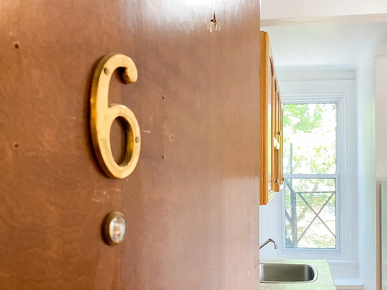 301 Wilbrod St — Photo 14