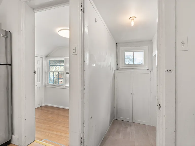 1121 Leonard Pl #3 — Photo 11