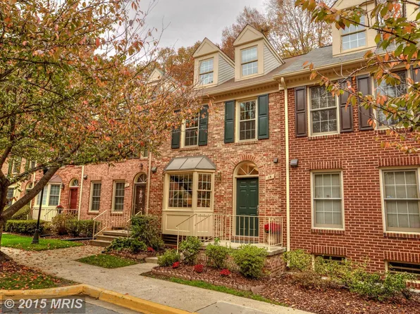 15 Englishman Ct #160, Rockville, MD 20852