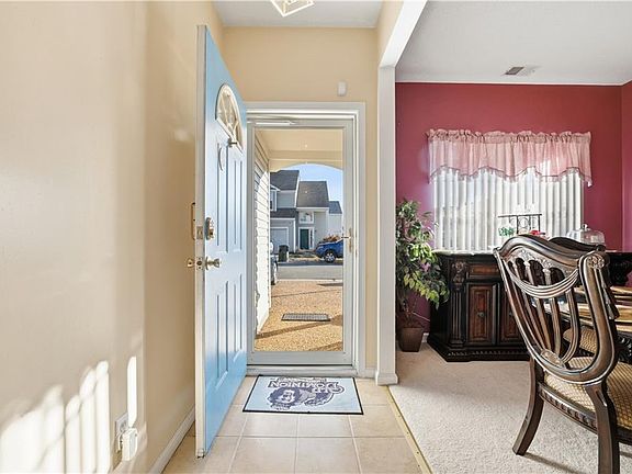 4th image of 20 Aster Way