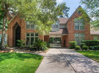1914 Seven Maples Dr, Kingwood, TX 77345