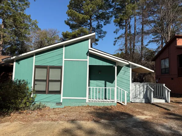 3584 Torbay Dr #1, Fayetteville, NC 28311