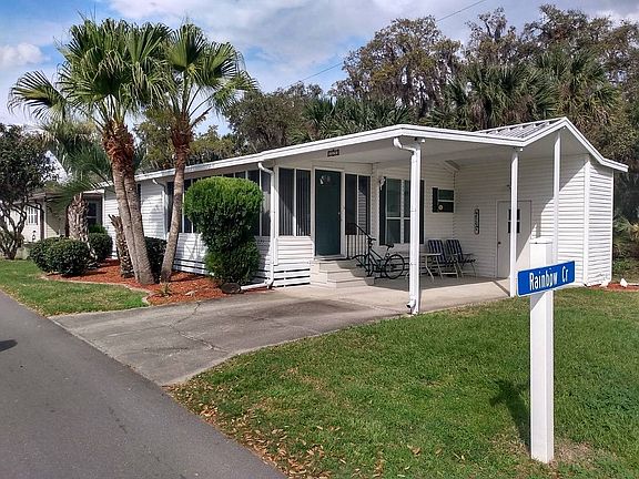 2nd image of 1078 Rainbow Cir