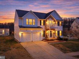 121 Chagall Ln, Martinsburg, WV 25403