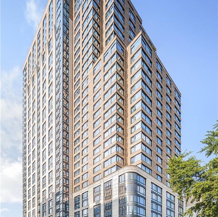 1st image of 10 City Place #2H
