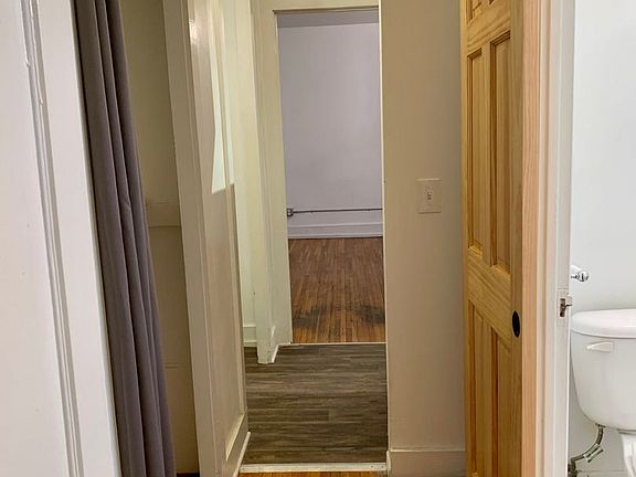 5th image of 1915 2nd Ave S APT 9