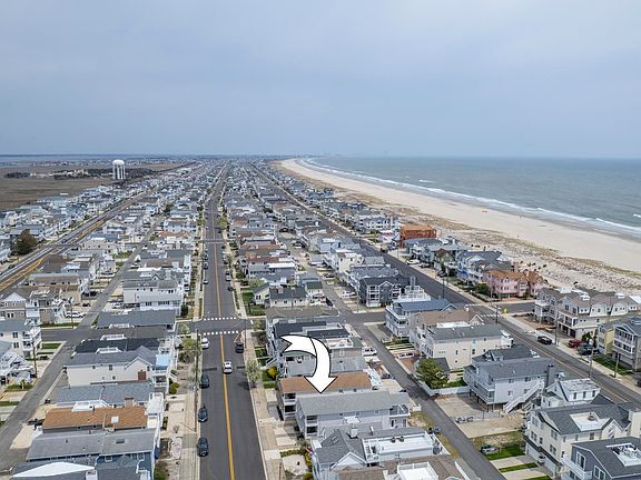 4th image of 5225 Asbury Ave #1