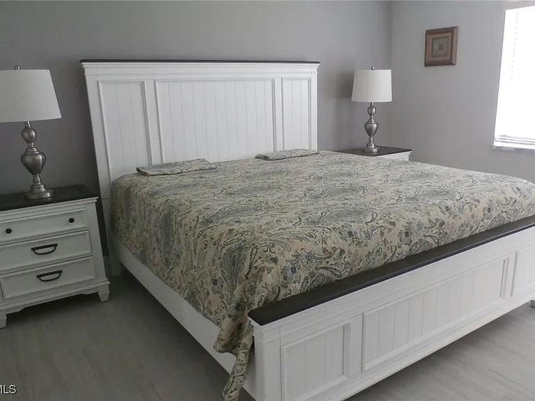 11110 Caravel Cir #101 — Photo 17