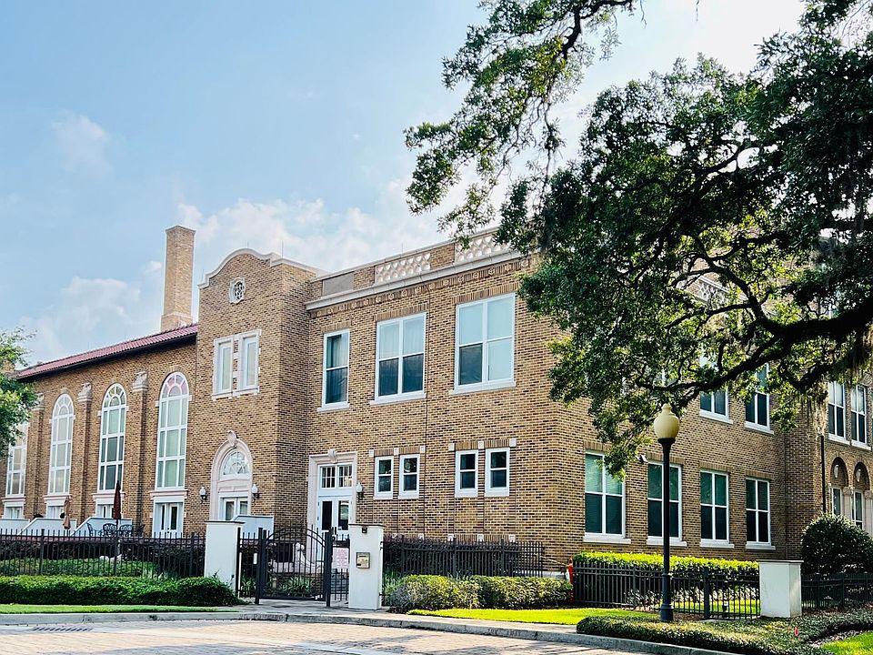 2525 College