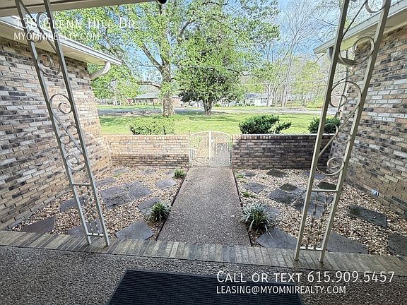 3rd image of 138 Glenn Hill Dr