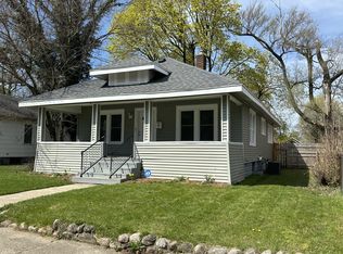 1014 Superior St, Benton Harbor, MI 49022
