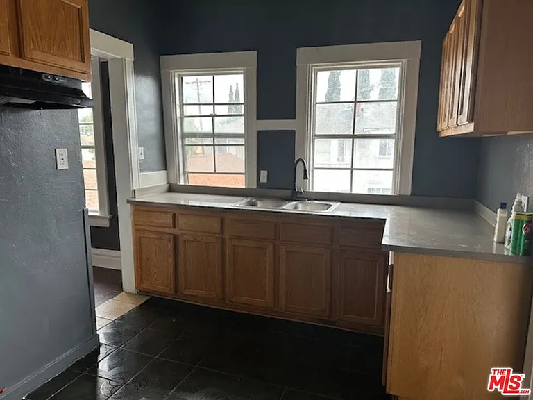 1347 Valencia St #1347 — Photo 10