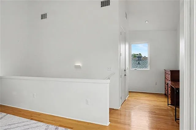 7510 Zimpel St — Photo 6