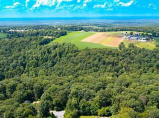 9 Deer Ln, Holtwood, PA 17532