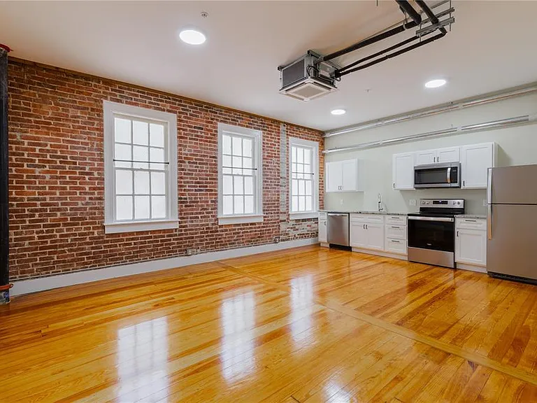 306 W Wisconsin Ave #302 — Photo 3