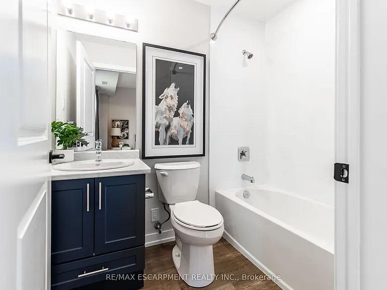 870 Queenston Rd #504 — Photo 33