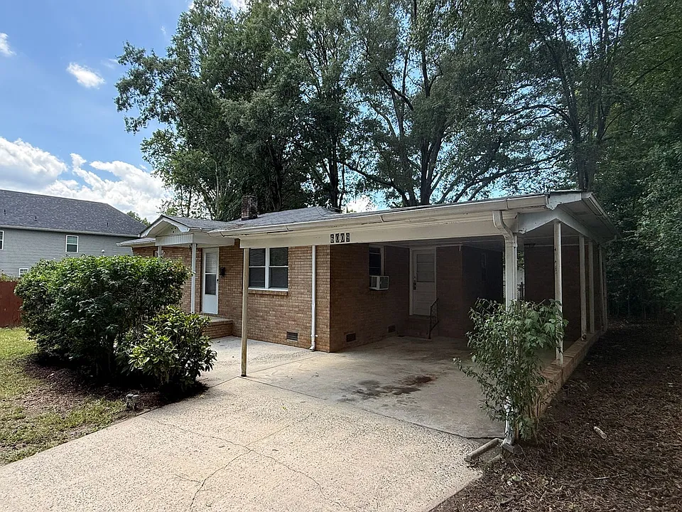 6009 Monteith Dr