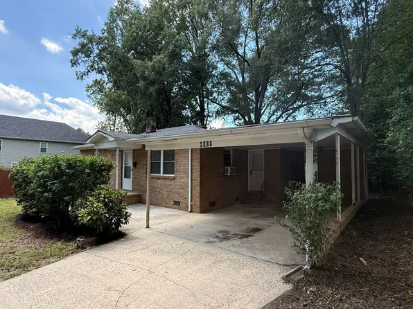 6009 Monteith Dr, Charlotte, NC 28213