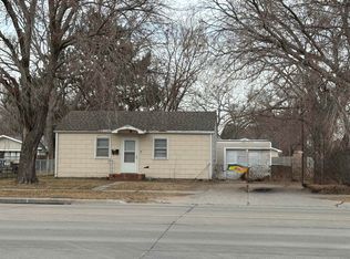 325 E 12th St, North Platte, NE 69101