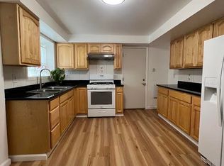 873 Skyline Dr #A, Daly City, CA 94015
