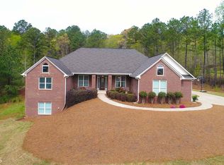 1417 Trestle Rd, Locust Grove, GA 30248