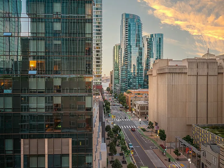 500 Folsom — Photo 30