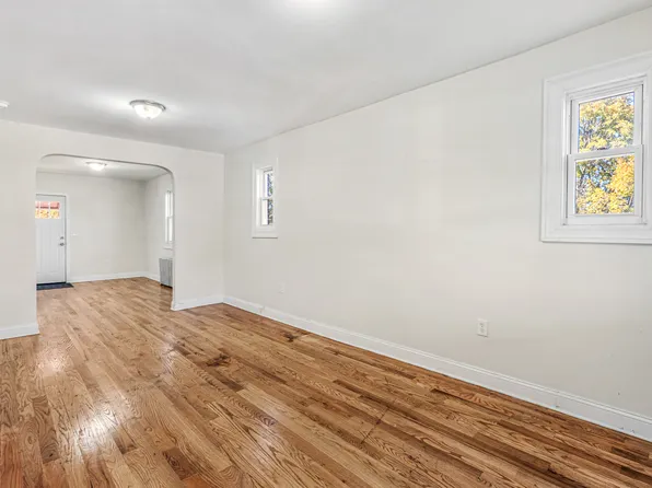 61-12 Main Street image 24 of 31