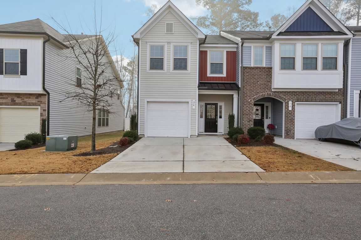 E Willow Trace Way-001.jpg