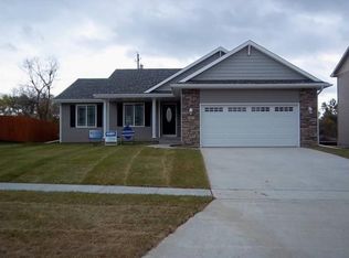 1407 SW 41st Ct, Ankeny, IA 50023