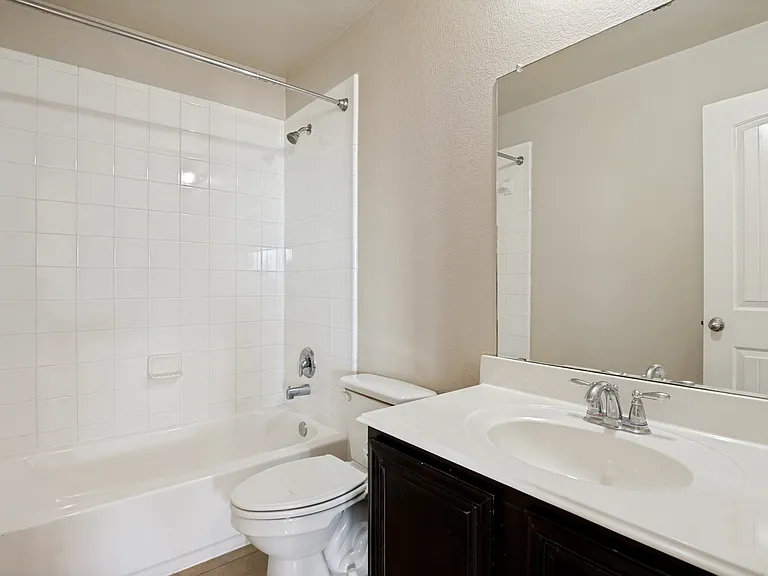 1305 Lone Pine Dr — Photo 17
