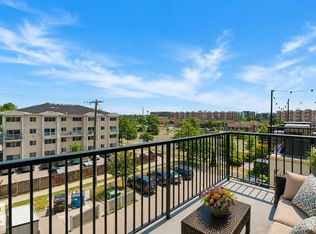 11203 103a Ave NW #408, Edmonton, AB T5K2E4