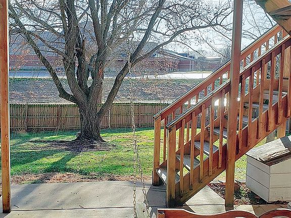 4th image of 1268 W Bridgewood Pl