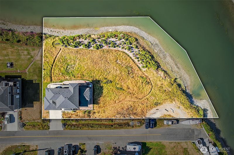 3rd image of 4120 Patos Drive