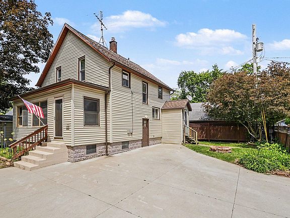 2nd image of 1409 Hagar Ct
