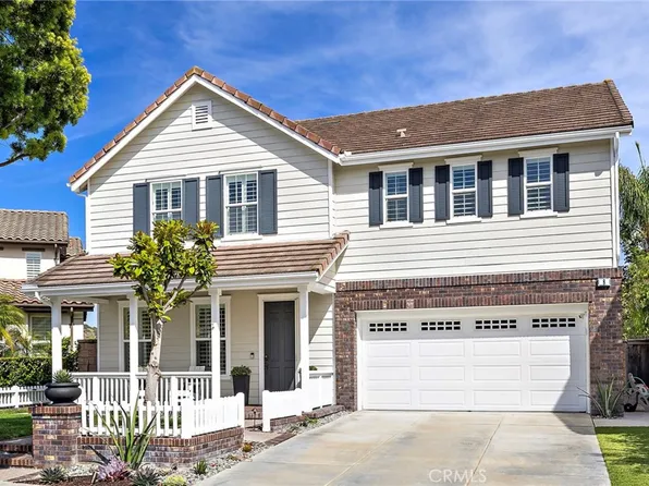 8 Saint Steven Ct, Mission Viejo, CA 92694
