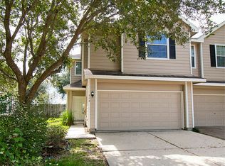 279 Brandy Ridge Ln, Dickinson, TX 77539