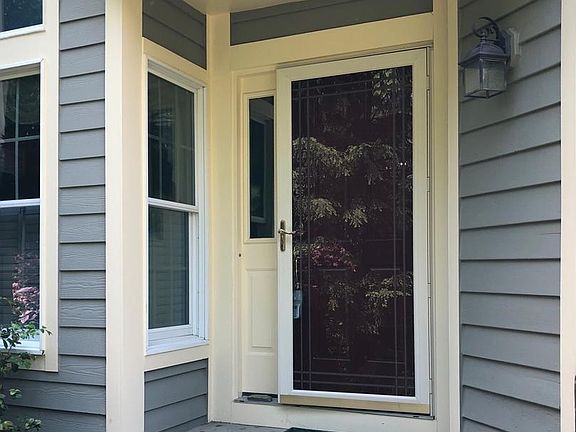 Don't you love a covered entry!